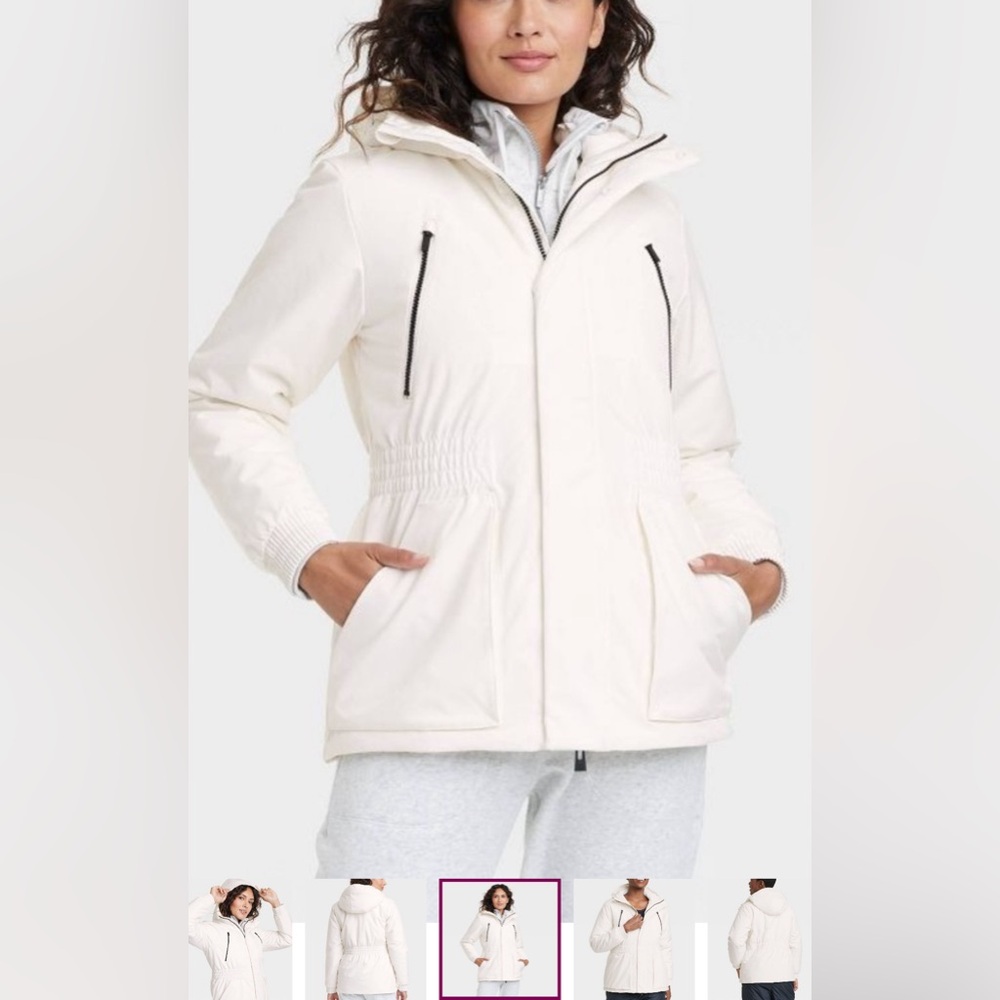 NWT all in motion, white parka. XXL, pristine condition